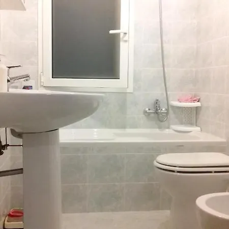 Holiday home House With 4 Bedrooms In With Furnished Garden And Wifi 15 Km From The